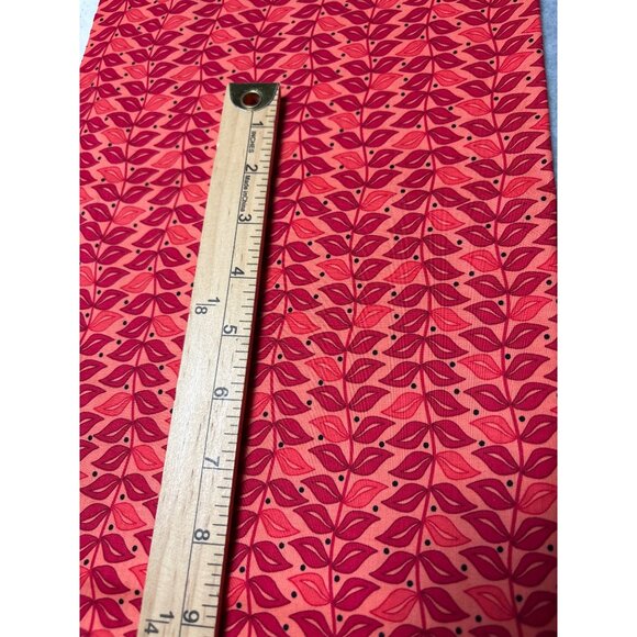 Arabella By Pat Sloan Red & Pink Leaf Print Quilting Fabric 1/2 yard Cotton - Picture 3 of 8
